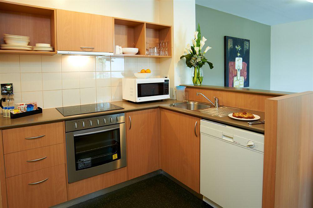 Quest Flemington Aparthotel Melbourne Bagian luar foto