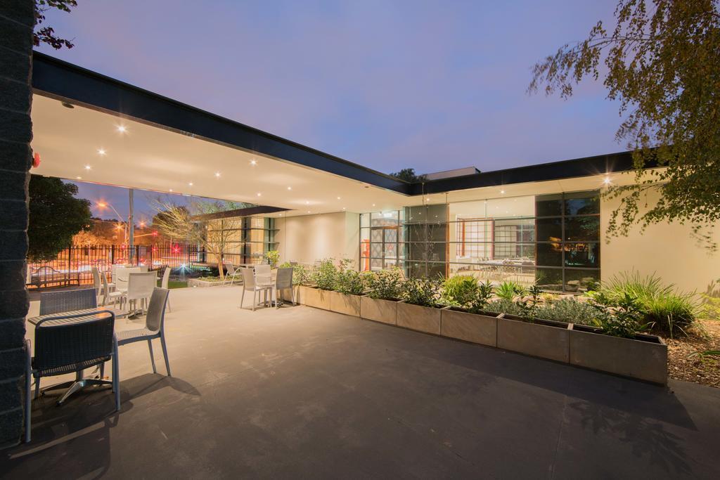 Quest Flemington Aparthotel Melbourne Bagian luar foto